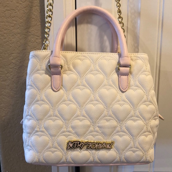 🌸NWT! BETSEY JOHNSON BOW BUCKET BAG - Picture 3 of 5